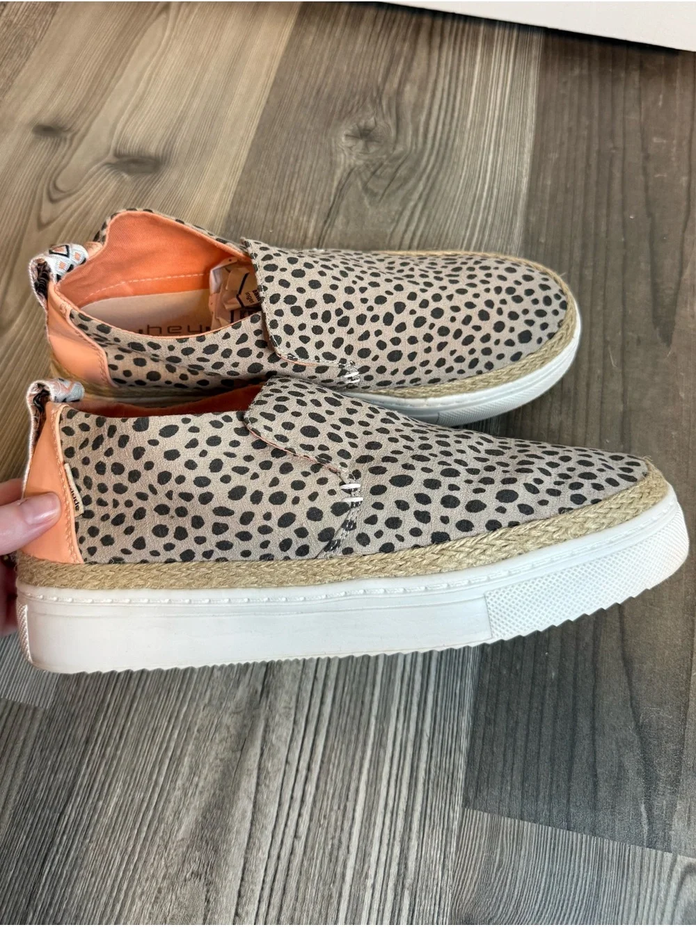 Hey Dude Women’s Cheetah Beige Peyton Slip-on